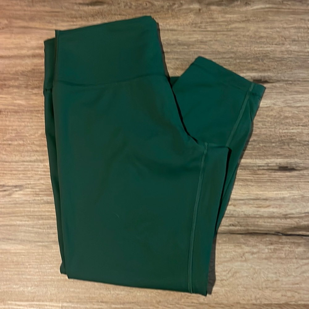 COPY - Lulu lemon workout pants